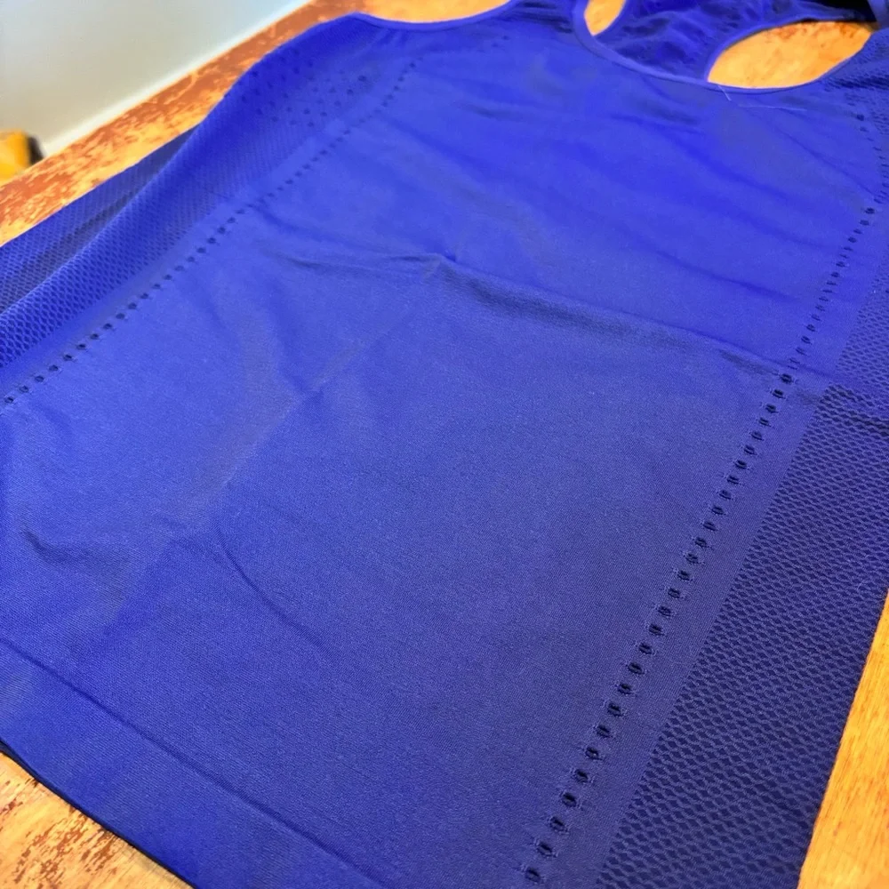 Fabletics Racerback Tank - Picture 2 of 5
